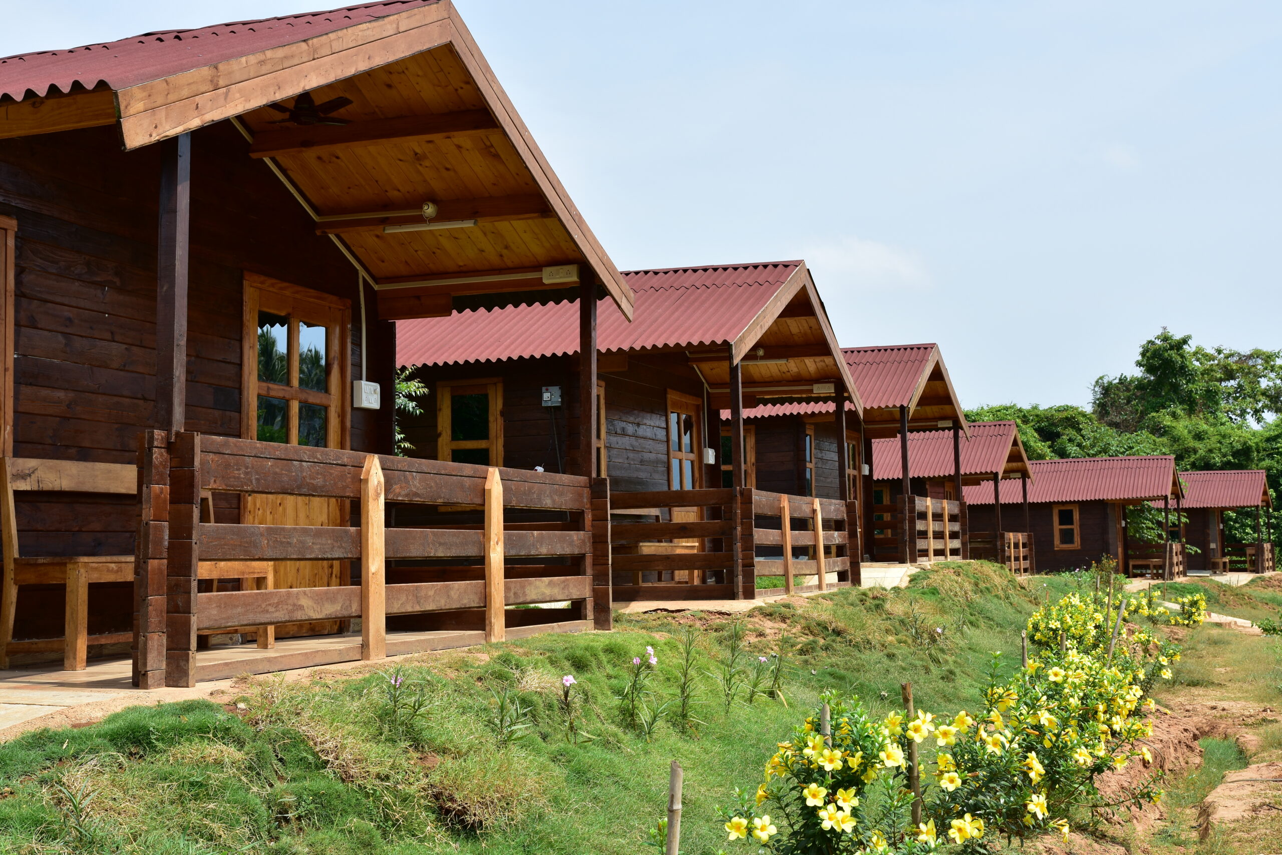 Natural Paradise Ayurclinic Dodamarg 1